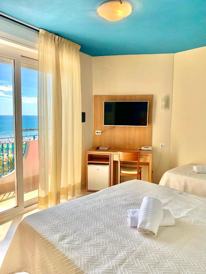 Hotel Ambassador Гроттамаре Экстерьер фото